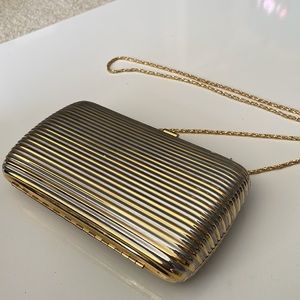 Vintage Hardshell clutch bag!!